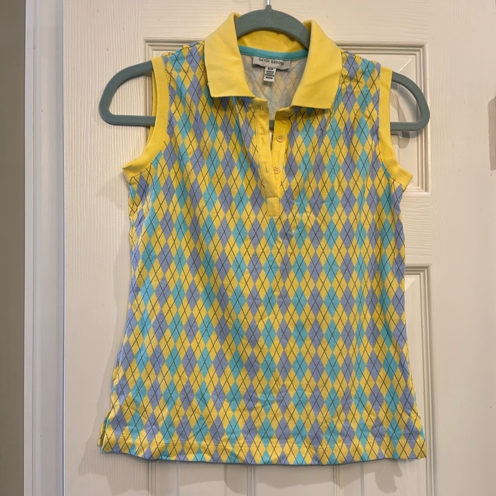 David Brooks sleeveless collared shirt